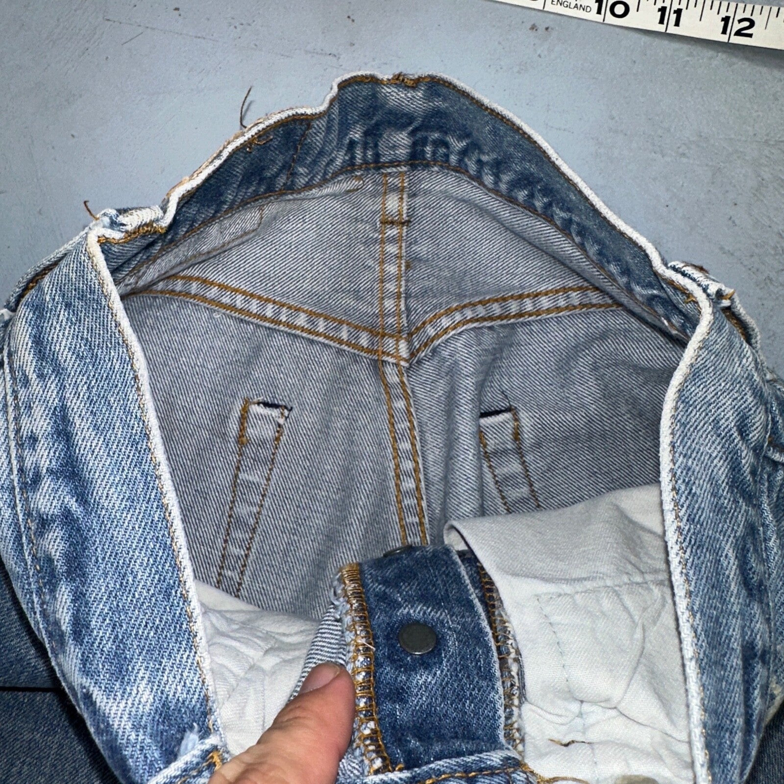 Levis 501 Vintage 80s Redline Selvedge USA XX Jeans Light Wash 28x36 Act 25x31