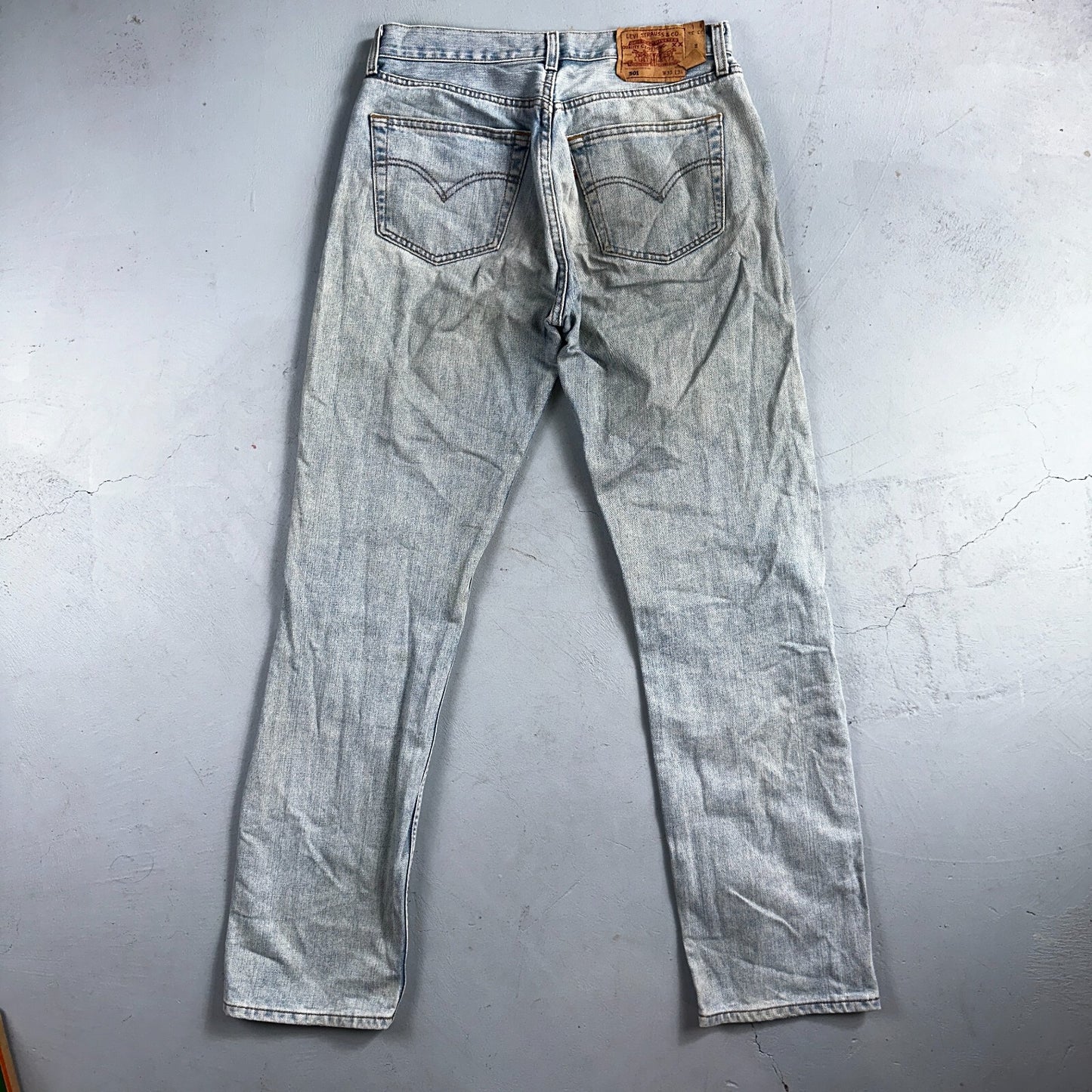 Levis 501 Vintage Y2K Hungary Straight Leg Jeans 33x34 90s Light Wash Act 31x32