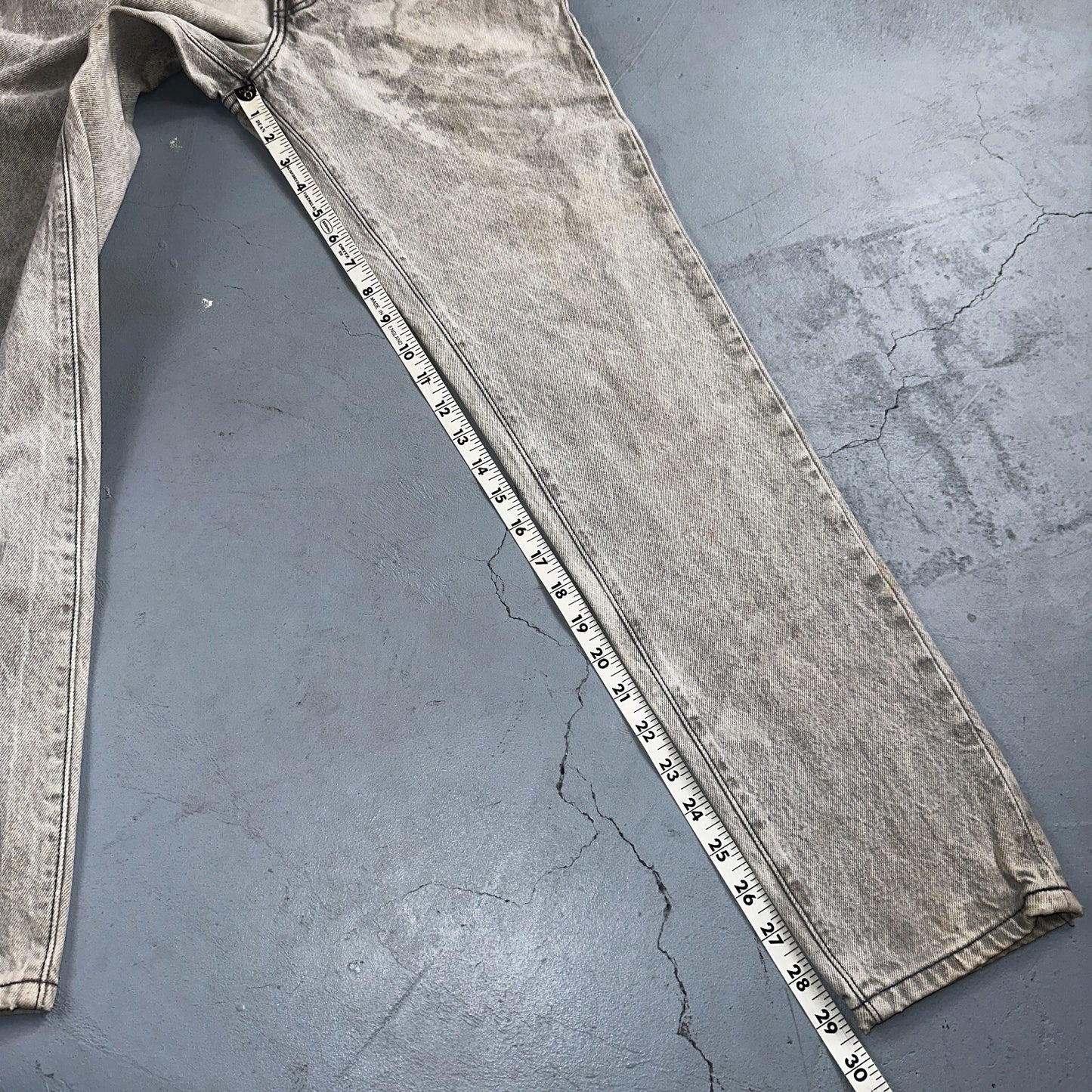 Levis 501 Vintage Jeans Women's Size 5 Gray Button Fly 22x29 USA Acid Wash