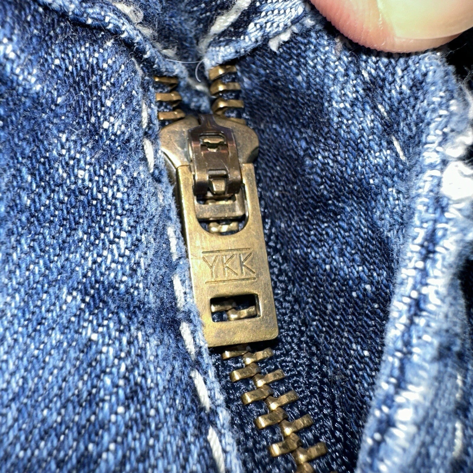 Ariat Jeans Mens 33x34 Blue M4 Boot Cut Relaxed Coltrane Jeans Denim Medium Wash