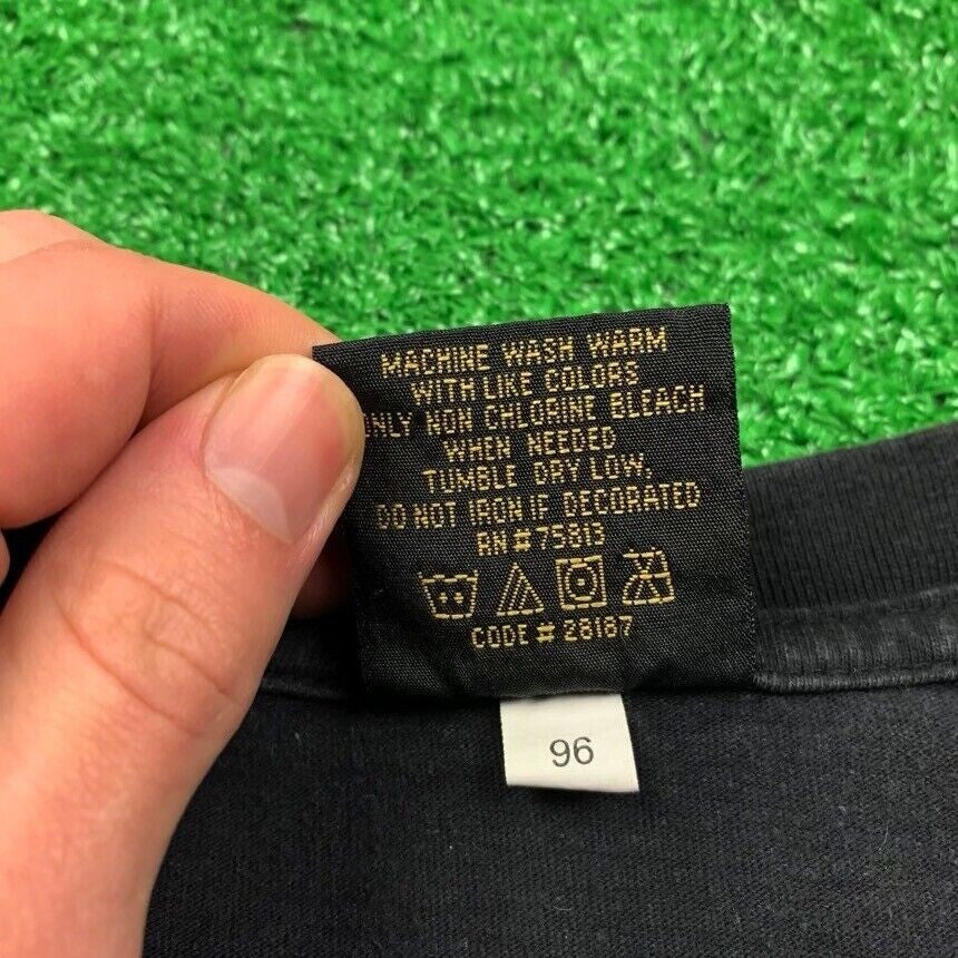 Vintage T Shirt Tee Omarion 21 Rough Ready Sexy Lil Wayne Drake 00s Rap Tupac