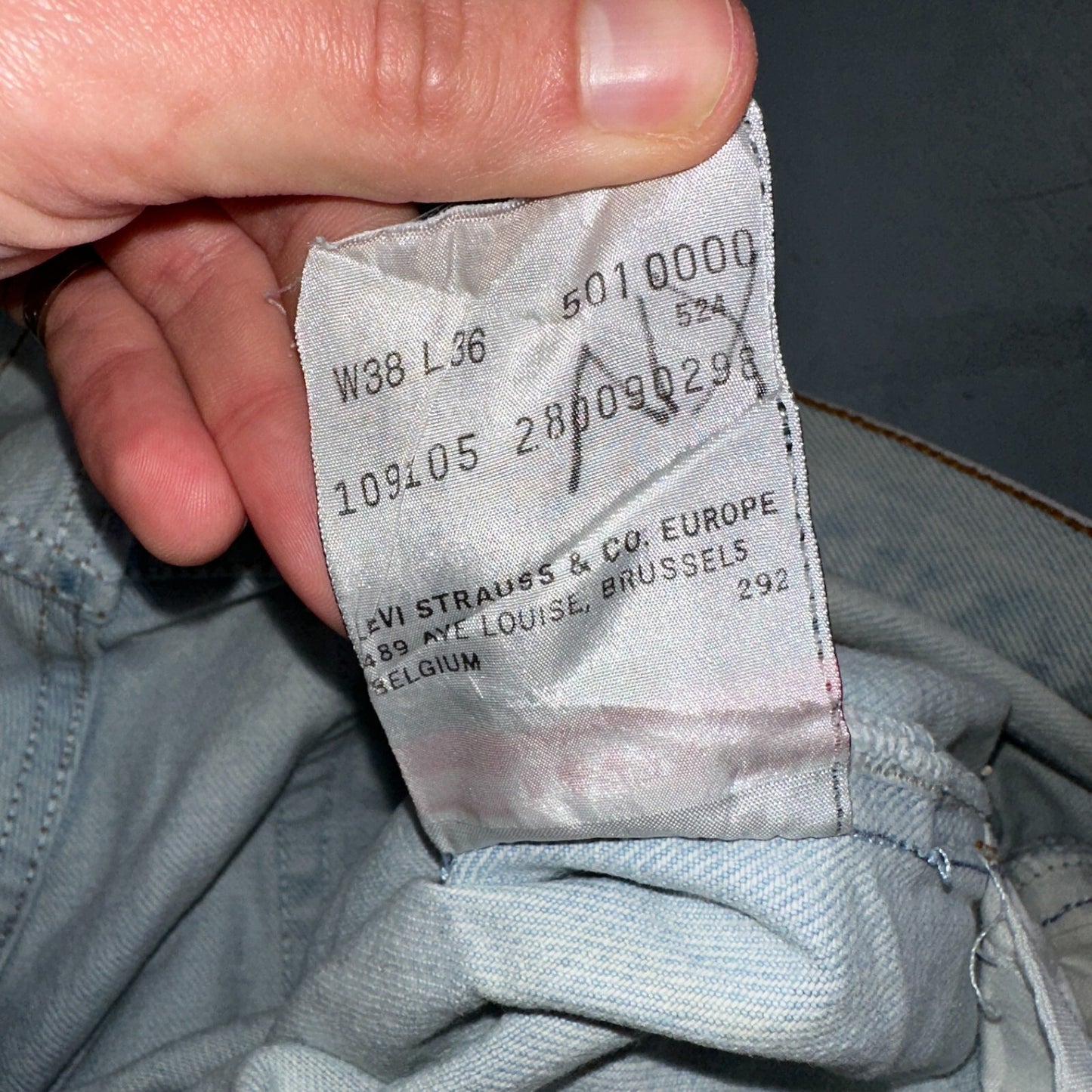 Levis 501 Vintage 90s Europe XX Straight Leg Jeans Light Wash 38x36 Act 35x27