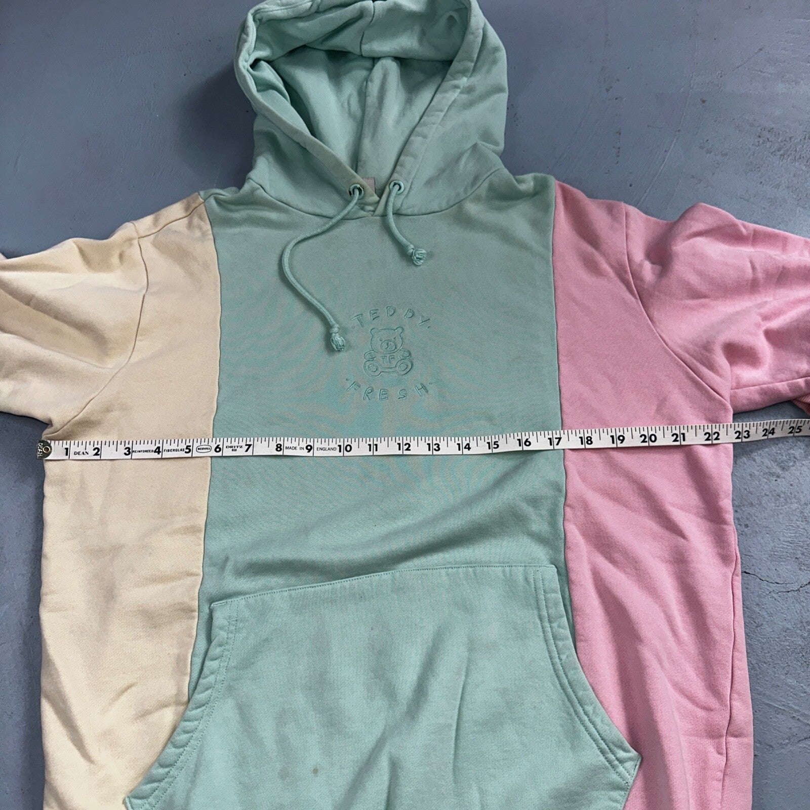 Teddy Fresh Size M Embroidered Logo Hoodie Sweatshirt Pastel Color Block