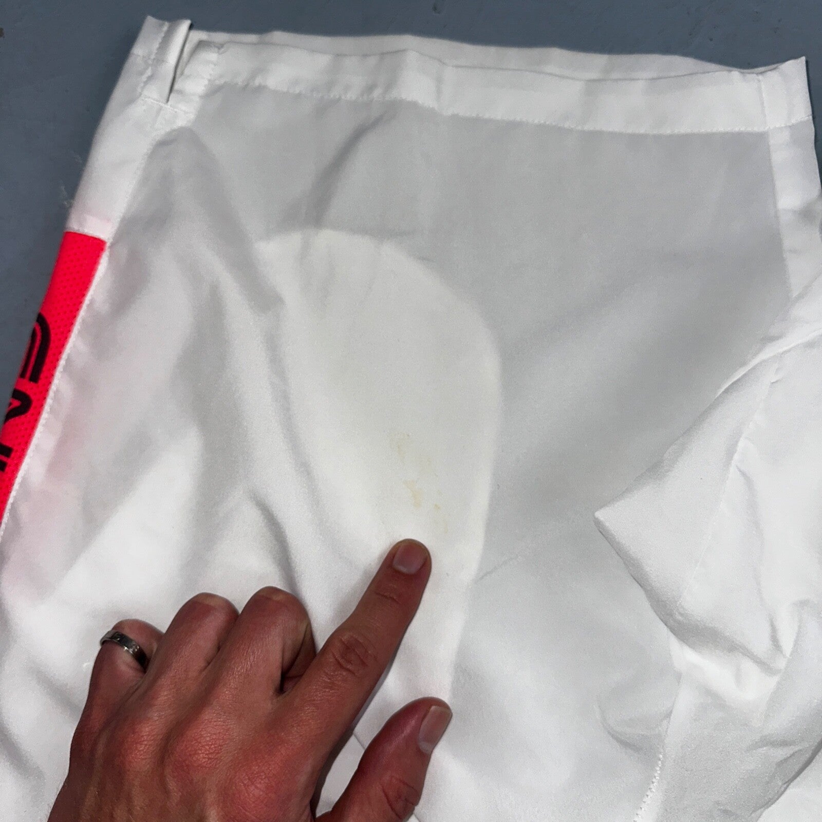 Nike Mens Athletic Gym TNNS Muscle Shorts Dri Fit White Gym Sports Small