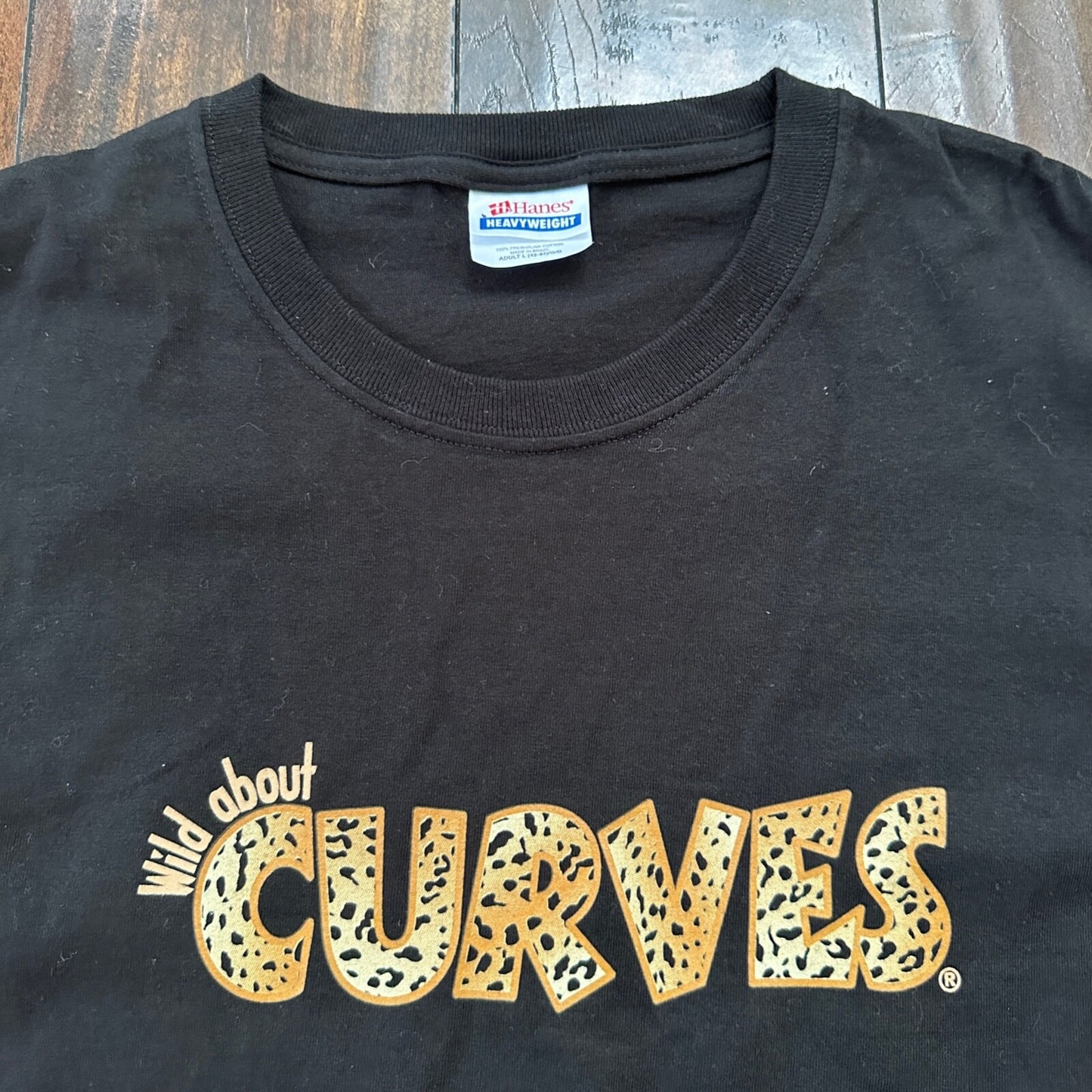 Curves Wild Funny Humor Vintage T Shirt Wild Cheetah Print Sexy Cool Hot Girl