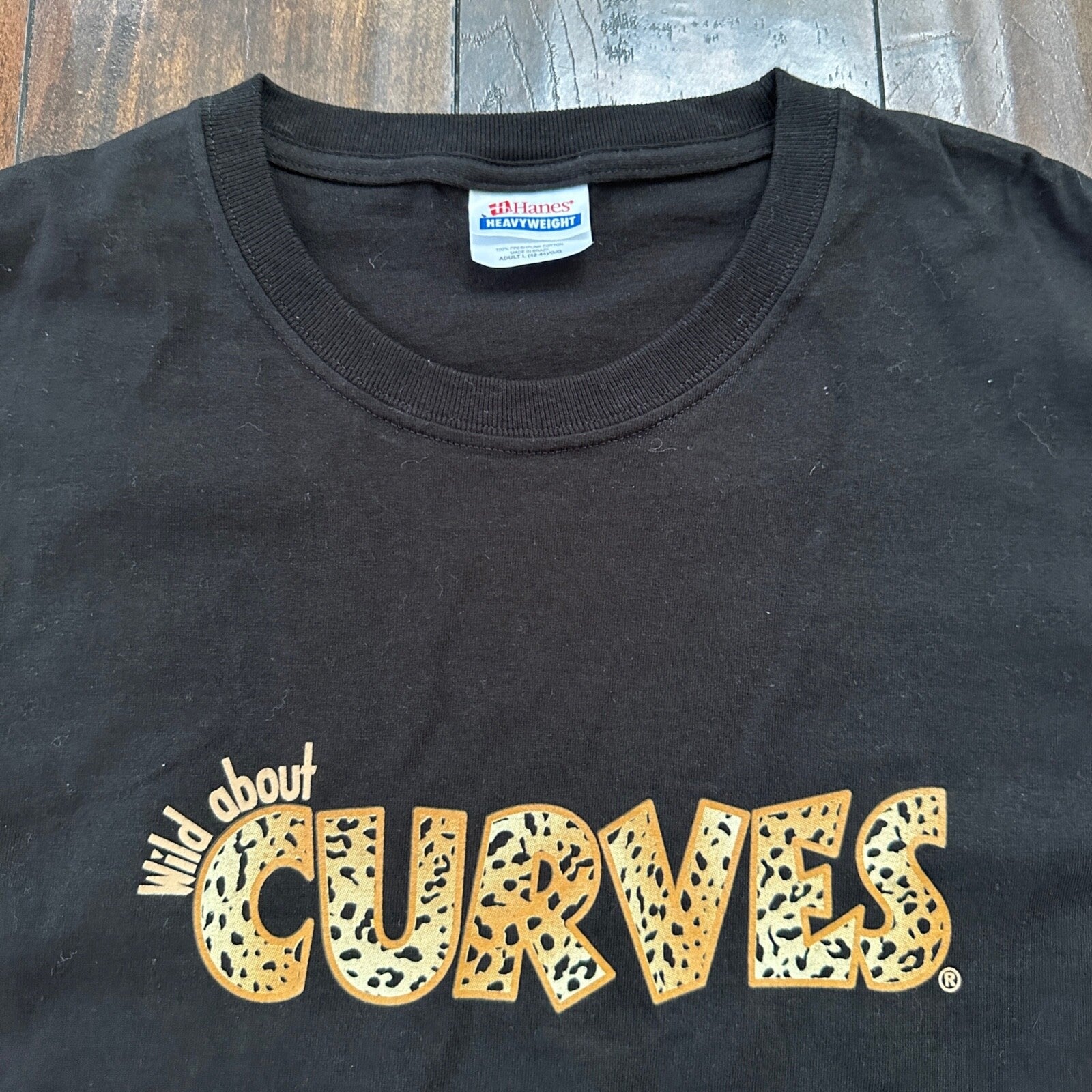 Curves Wild Funny Humor Vintage T Shirt Wild Cheetah Print Sexy Cool Hot Girl