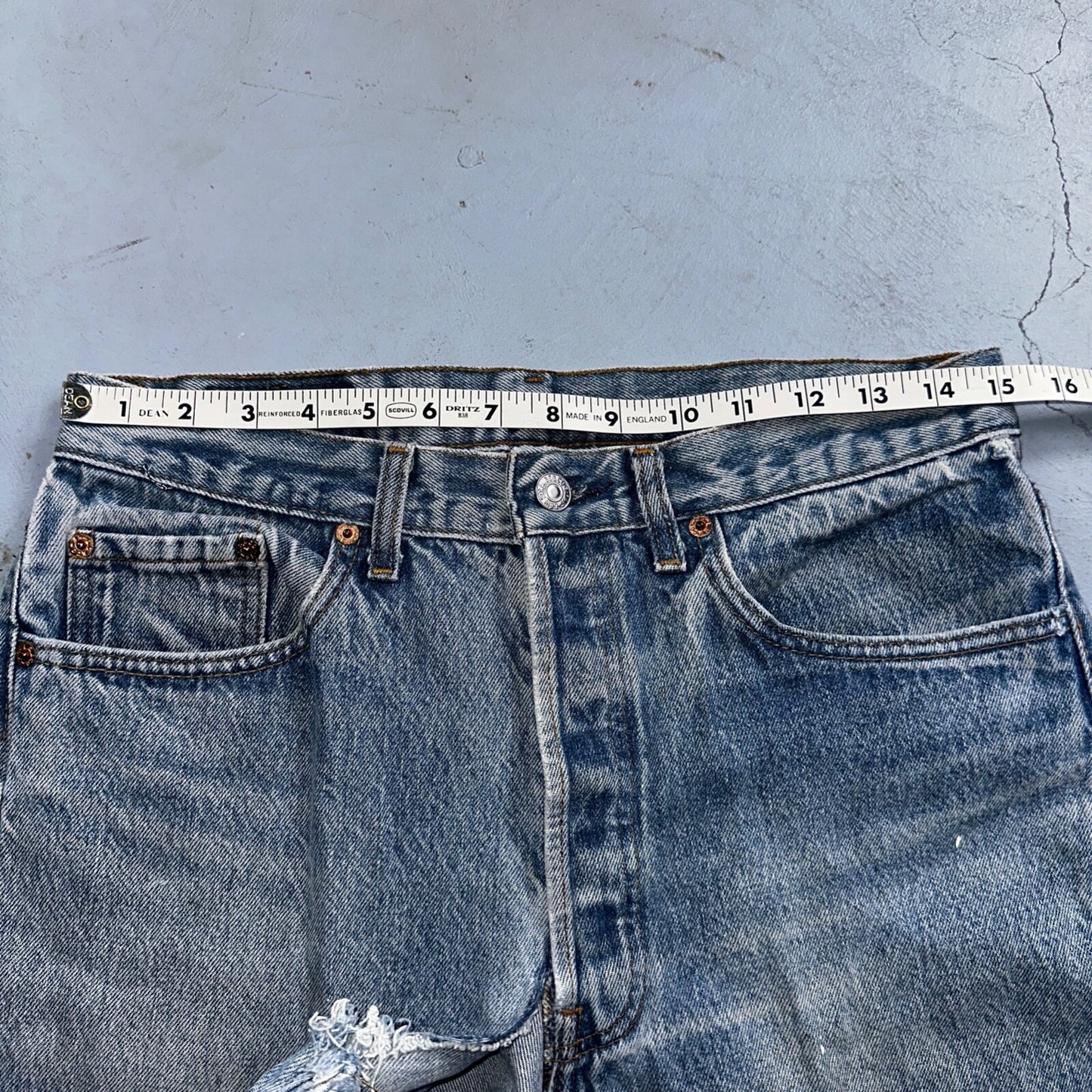 Levis 501 Vintage 90s USA XX Straight Leg Jeans 33x36 Light Wash Act 30x32