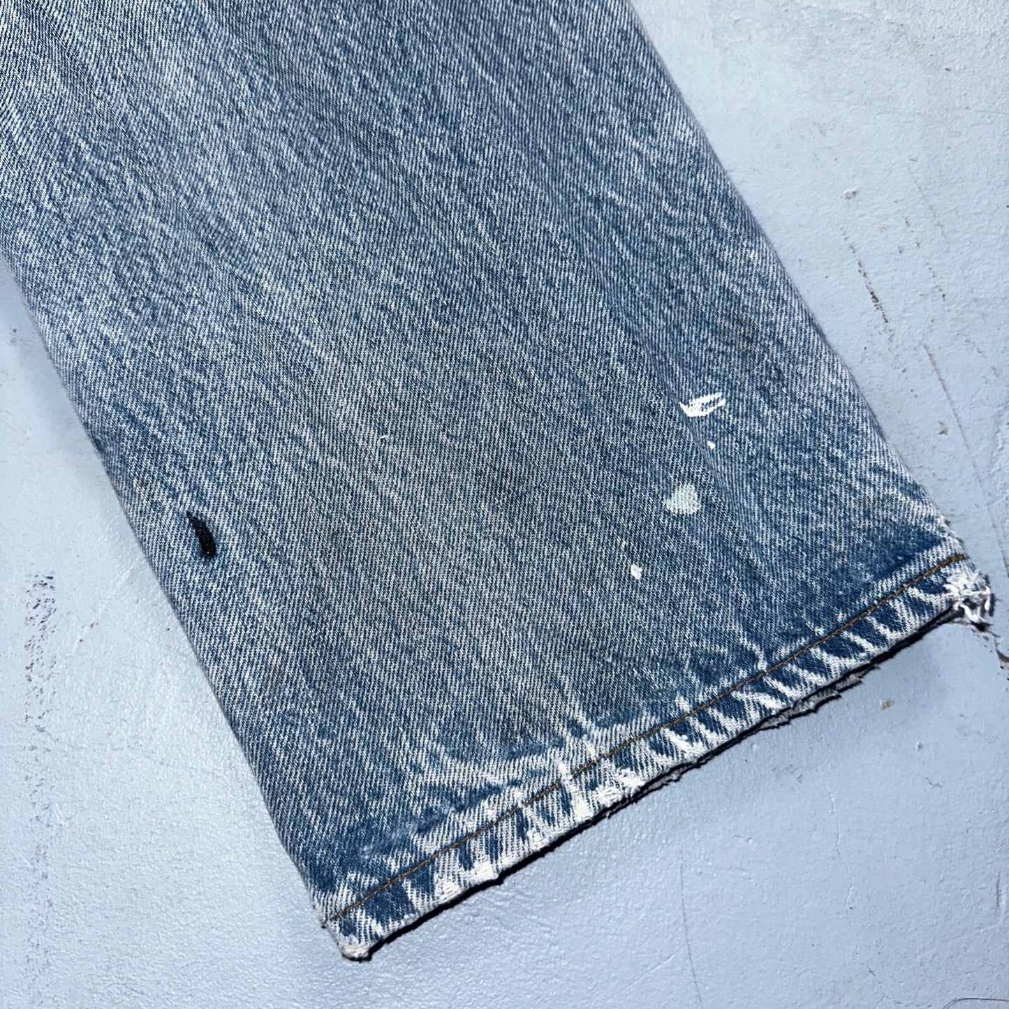 Levis 501 Vintage 90s USA XX Straight Leg Jeans 33x36 Light Wash Act 30x30