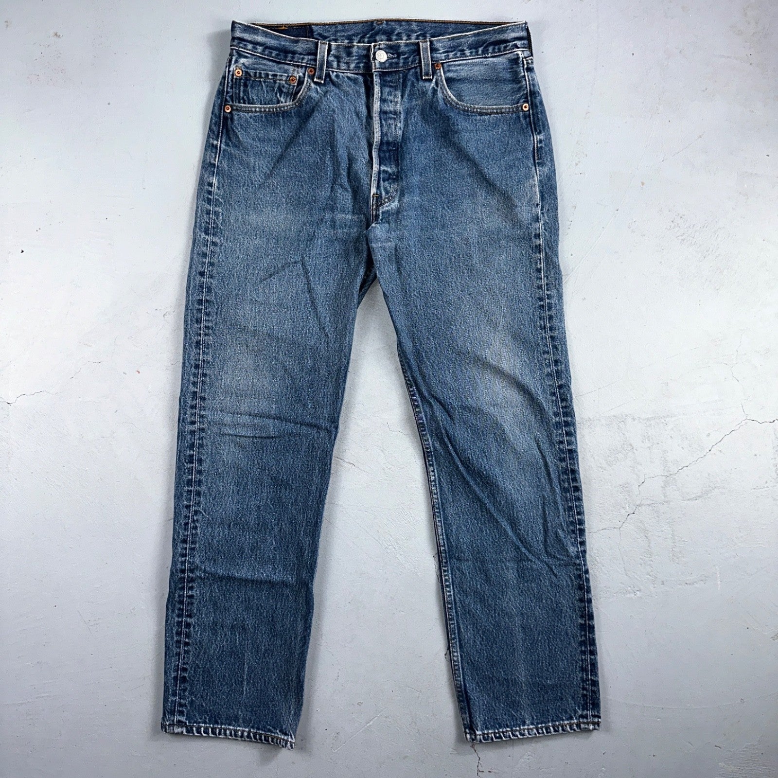 Levis 501 Vintage 90s USA XX Straight Leg Jeans Blue Light Wash 35x34 Act 33x30