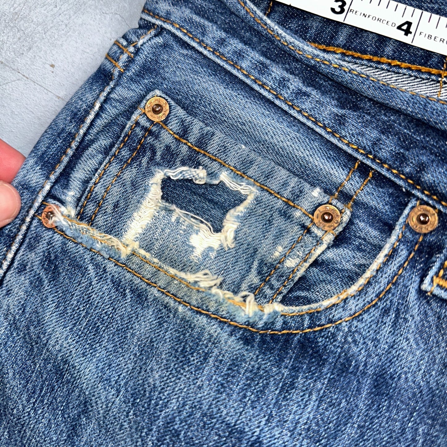 Levis 501 Vintage Y2K XX Straight Leg Jeans Blue Med Wash 34x34 Act 33x27