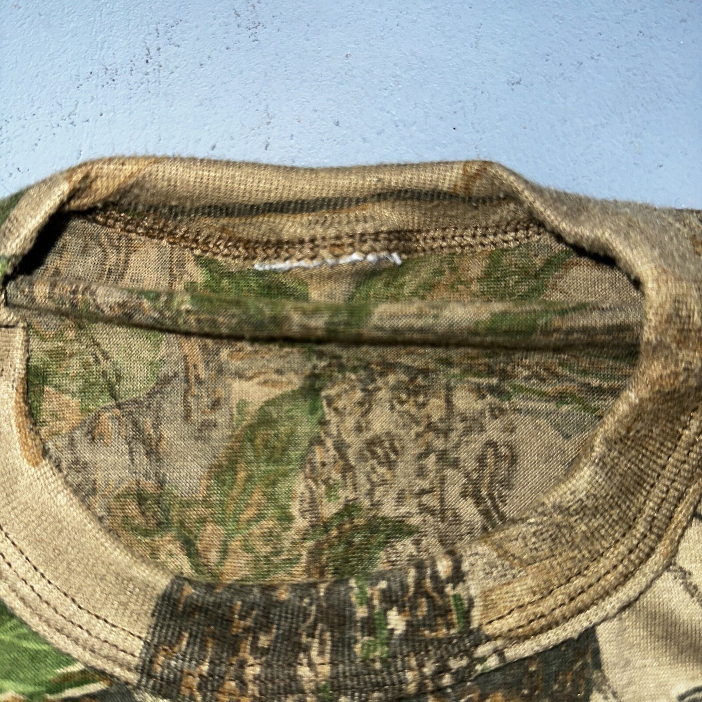 Camo 90s Real Tree VTG T Shirt Long Sleeve Woodland Hunting Pocket Rare Forest