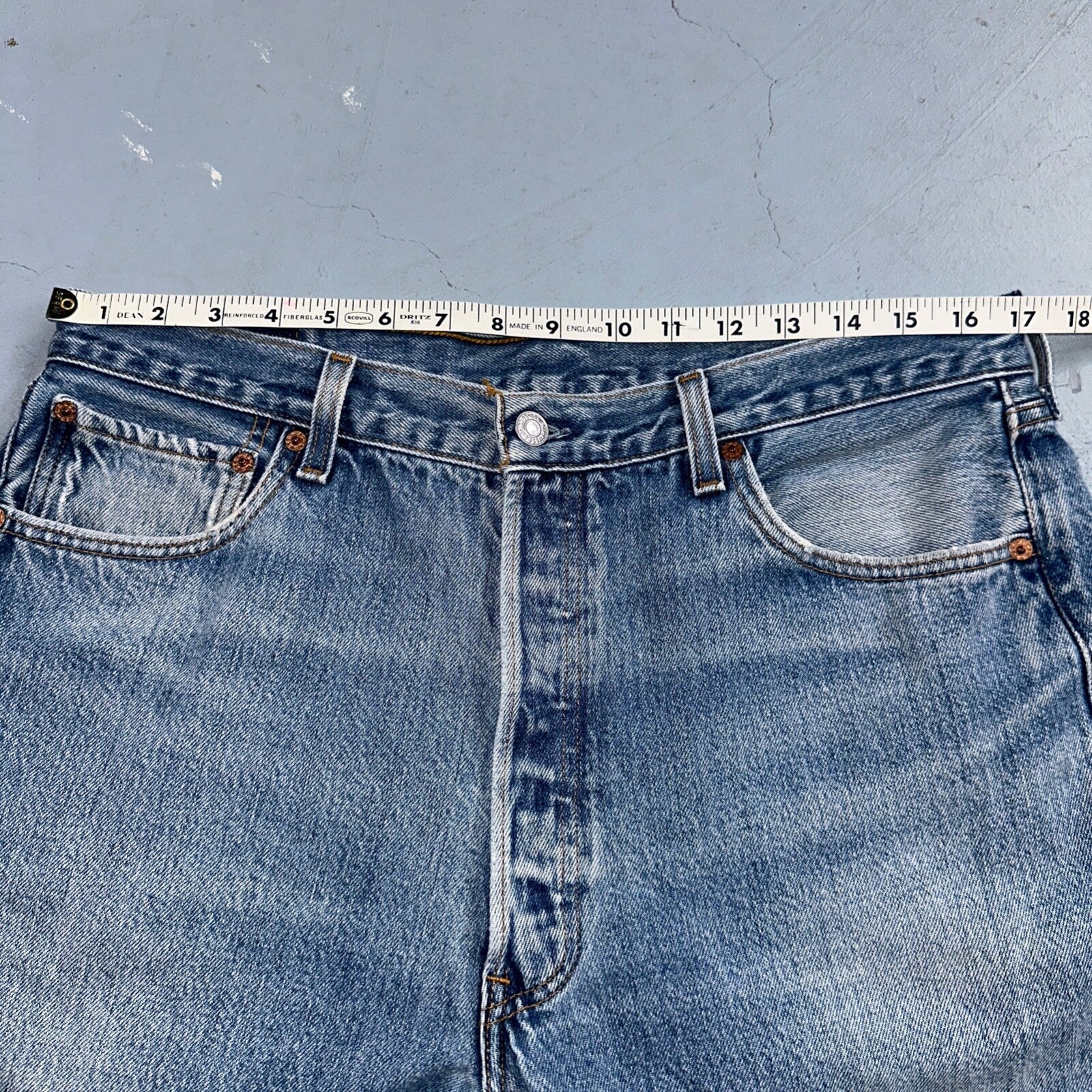 Levis 501 Vintage 90s USA XX Straight Leg Jeans Blue Light Wash 38x32 Act 34x28