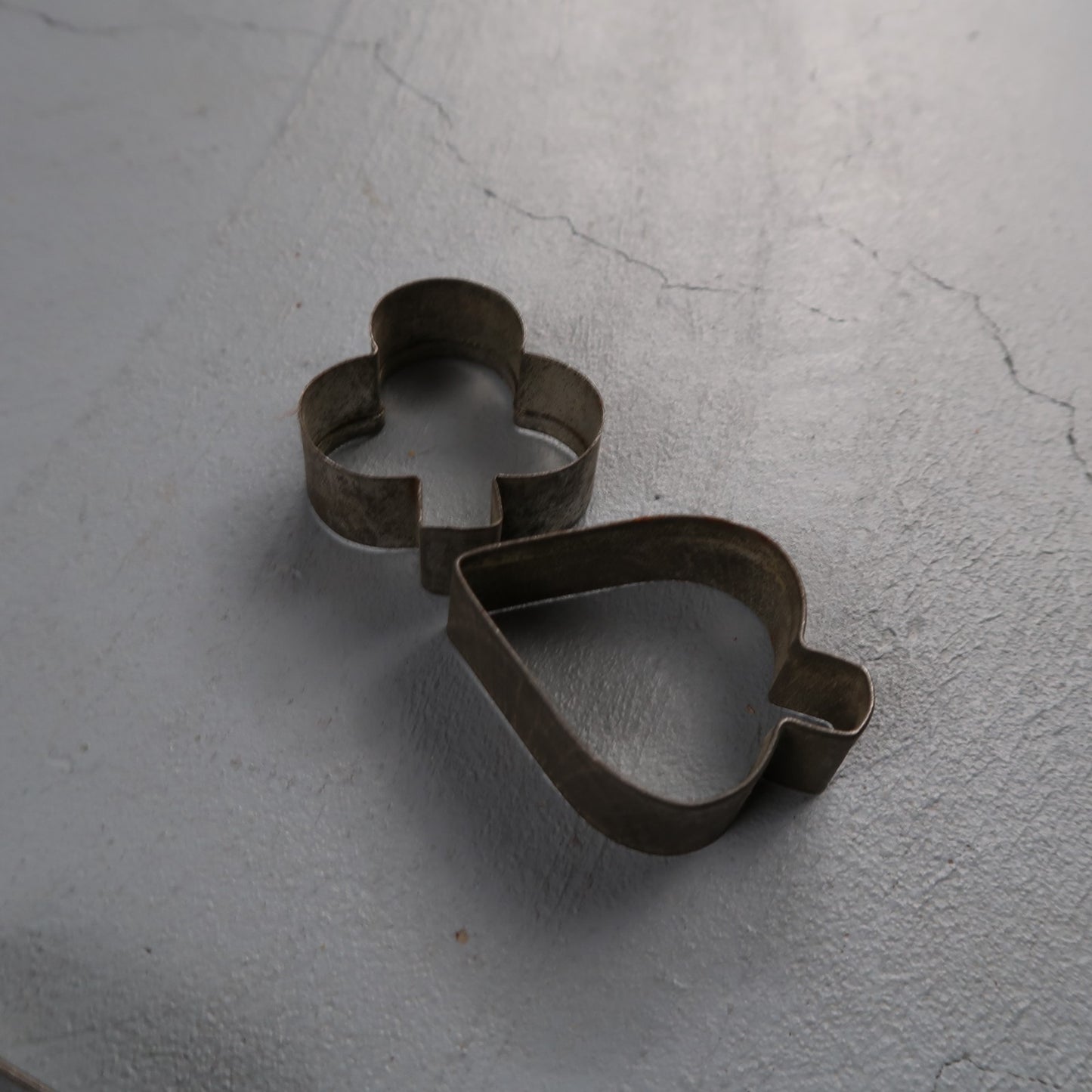 4 Vintage Metal Cookie Cutters Heart Diamond Club Spade Shapes Playing Card Suit