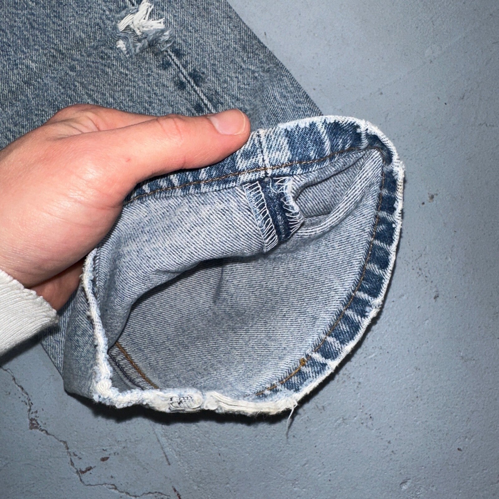 Levis 501 Vintage 90s USA XX Straight Leg Jeans Blue Light Wash 34x36 Act 31x32