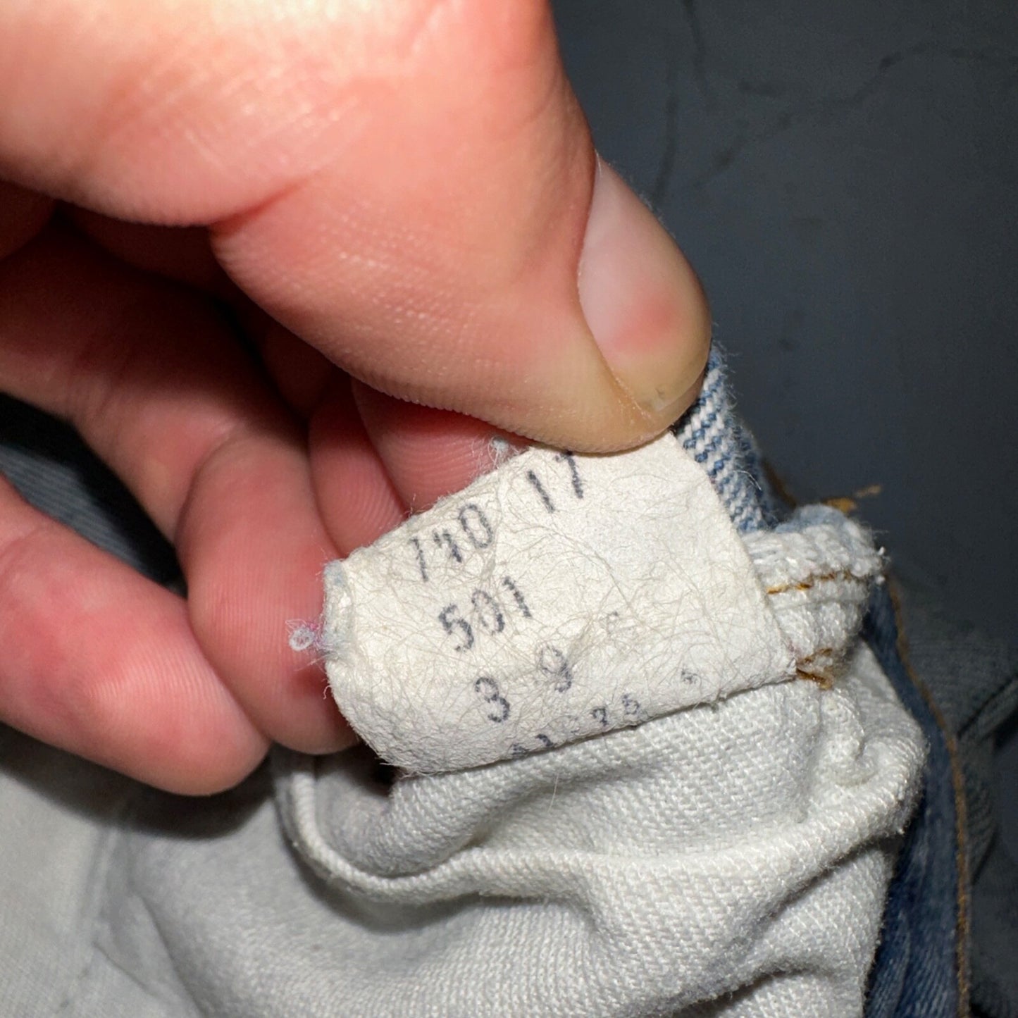 Levis 501 Vintage 80s Redline Selvedge USA XX Jeans Med Wash 34x30 Act 32x26