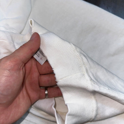 Fruit Basket Art VTG T Shirt Judy 90s Apple Grapes Teapot Elegant Pop Music L