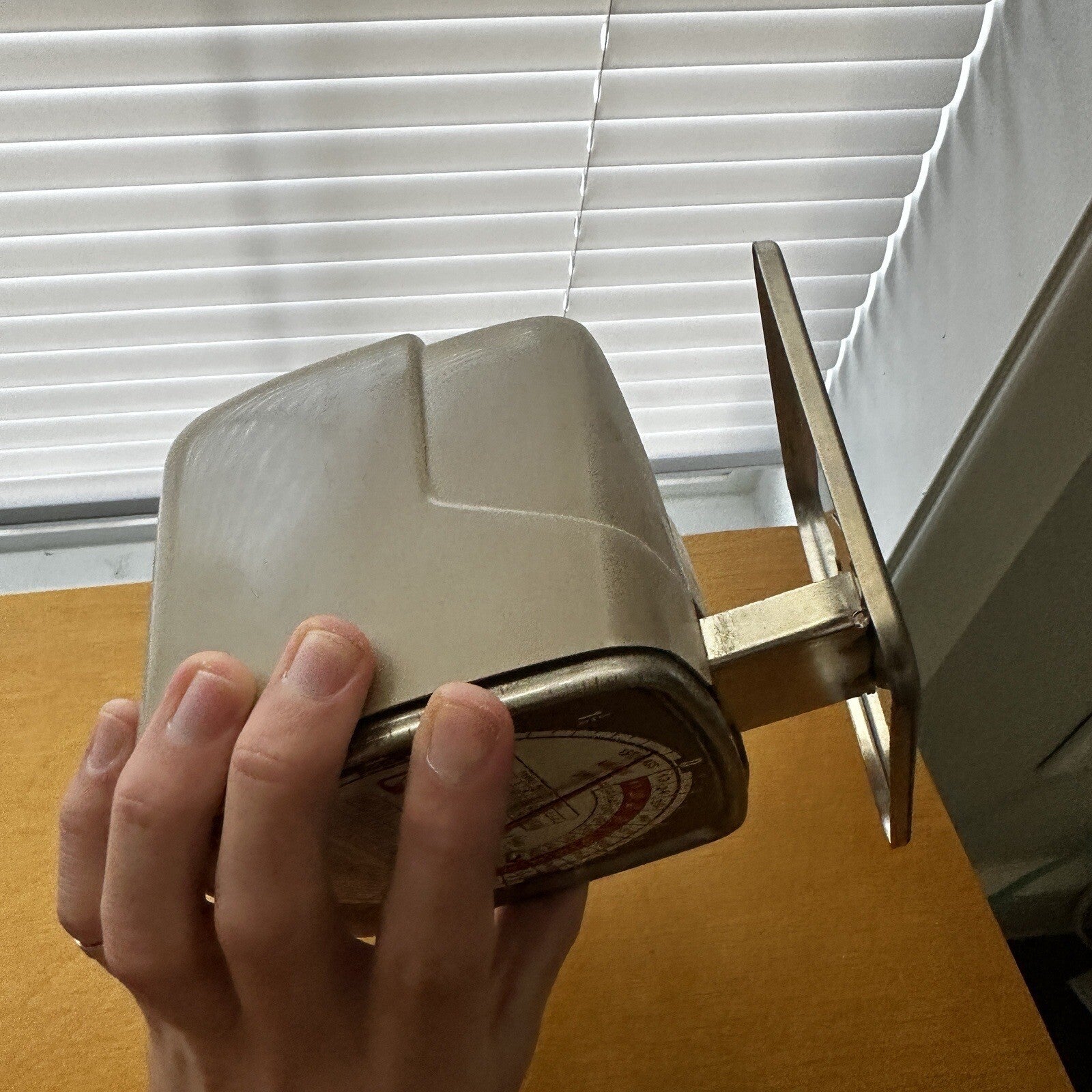 VTG Pelouze Postal Scale 2 Lb Model Y-2 1976 USPS Desk Office 1970s Rare MCM