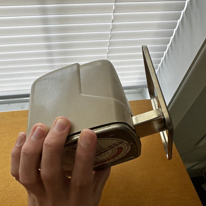 VTG Pelouze Postal Scale 2 Lb Model Y-2 1976 USPS Desk Office 1970s Rare MCM