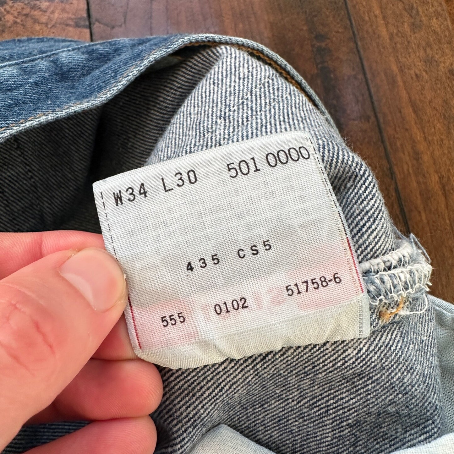 VTG Levis 501 XX Button Fly 90s USA Jeans Denim Straight Capri 34x30 Act 30x26