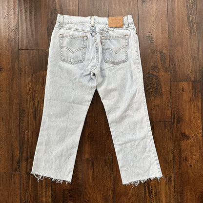 Vtg Levis 507 Superlow Slim Light Blue Jeans Womens Tag 5 X Capri 27x21 USA 90s