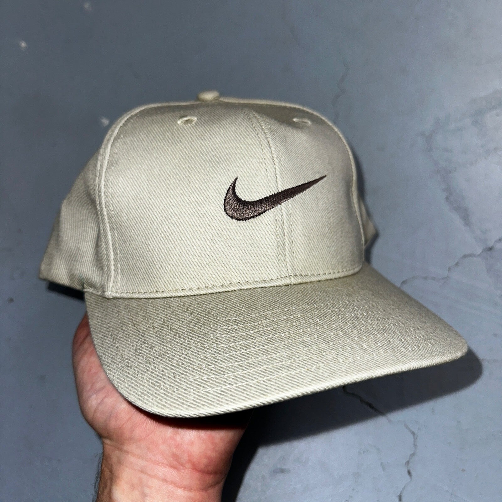 Nike Vintage Hat Cap Strap Back Swoosh Mesh Panel Tailwind Mens 90s Basic