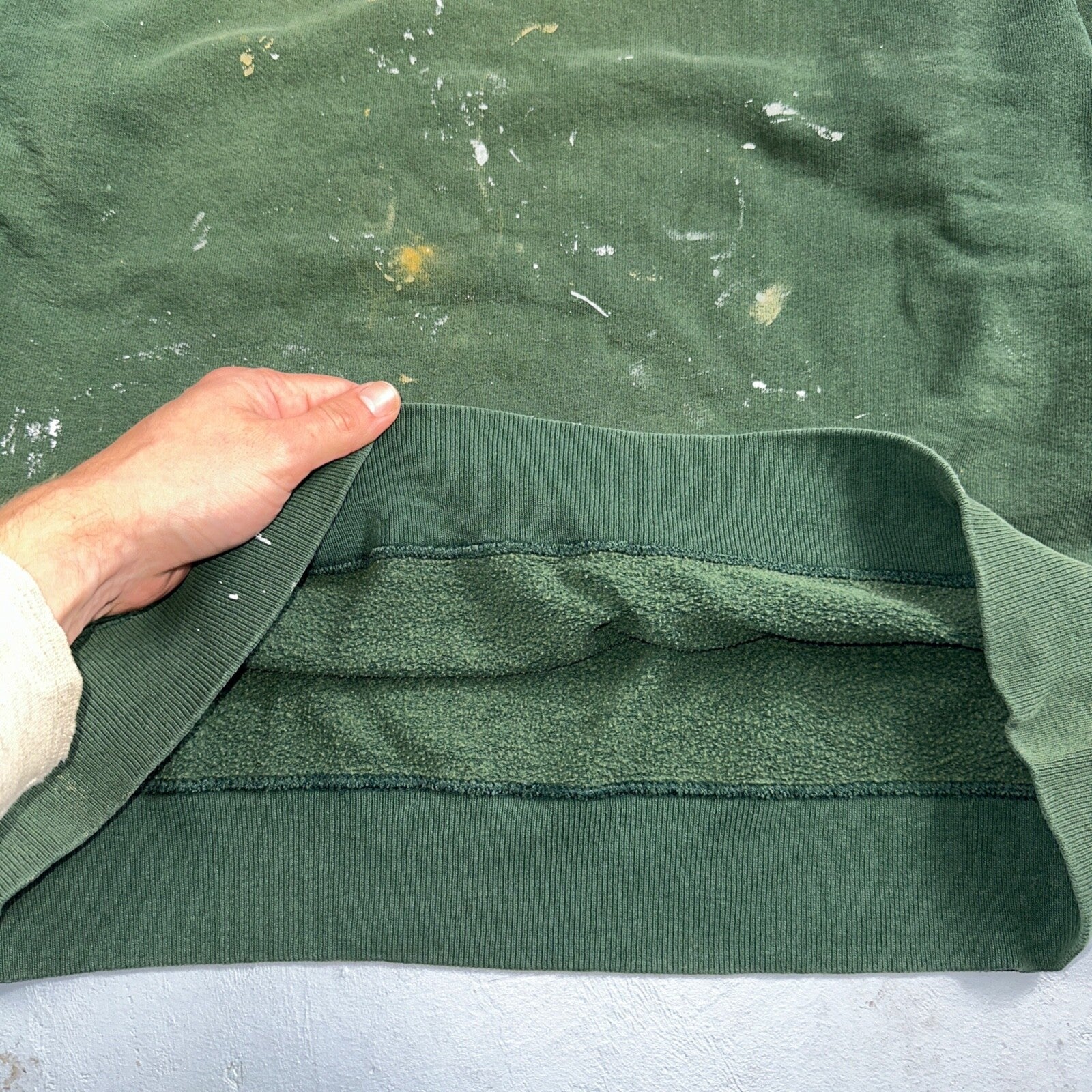 Champion 90s USA Sweatshirt VTG Crewneck Green Thrashed Paint Stained Large