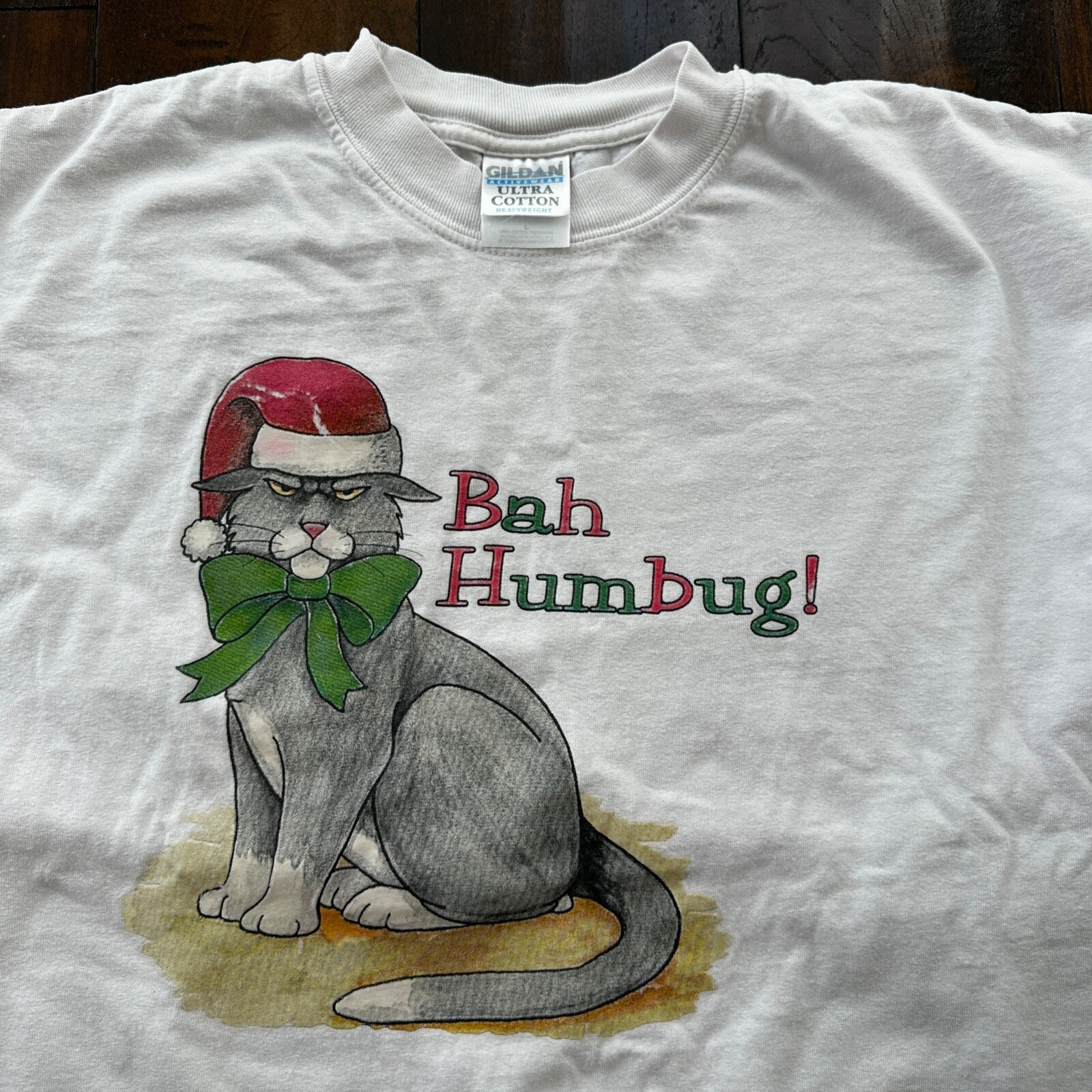 Christmas Cat Funny Vintage T Shirt Angry Peaved Not Happy Love Long Sleeve