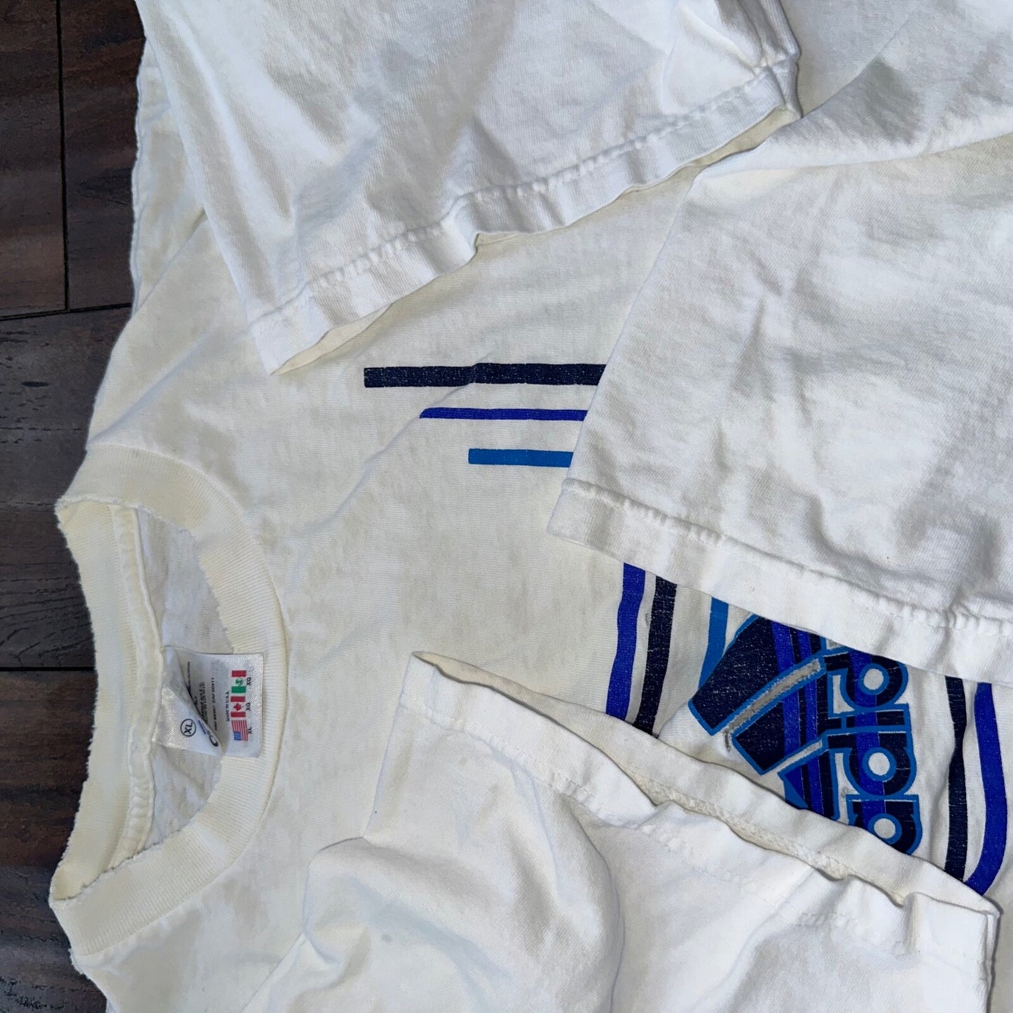 Adidas White Short Sleeve Vintage T Shirt Logo Thrashed 90s Y2K Cut Torn Rap