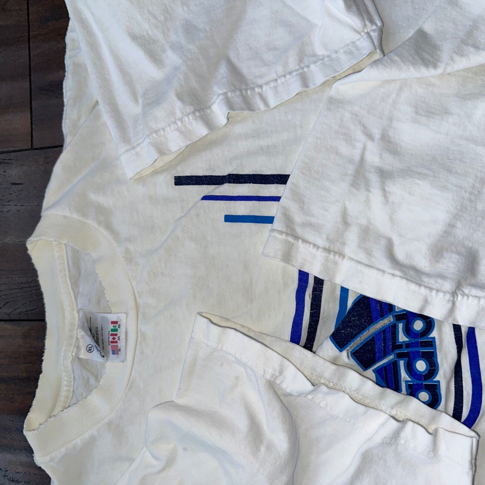 Adidas White Short Sleeve Vintage T Shirt Logo Thrashed 90s Y2K Cut Torn Rap