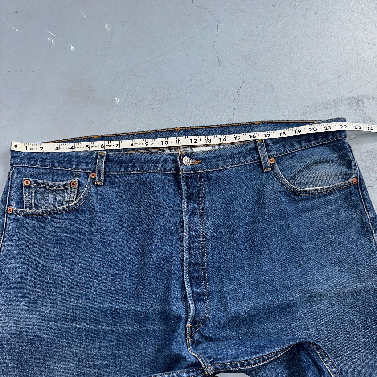 Levis 501 Vintage Y2K Mexico Straight Leg Jeans 46x30 90s Med Wash Act 44x27