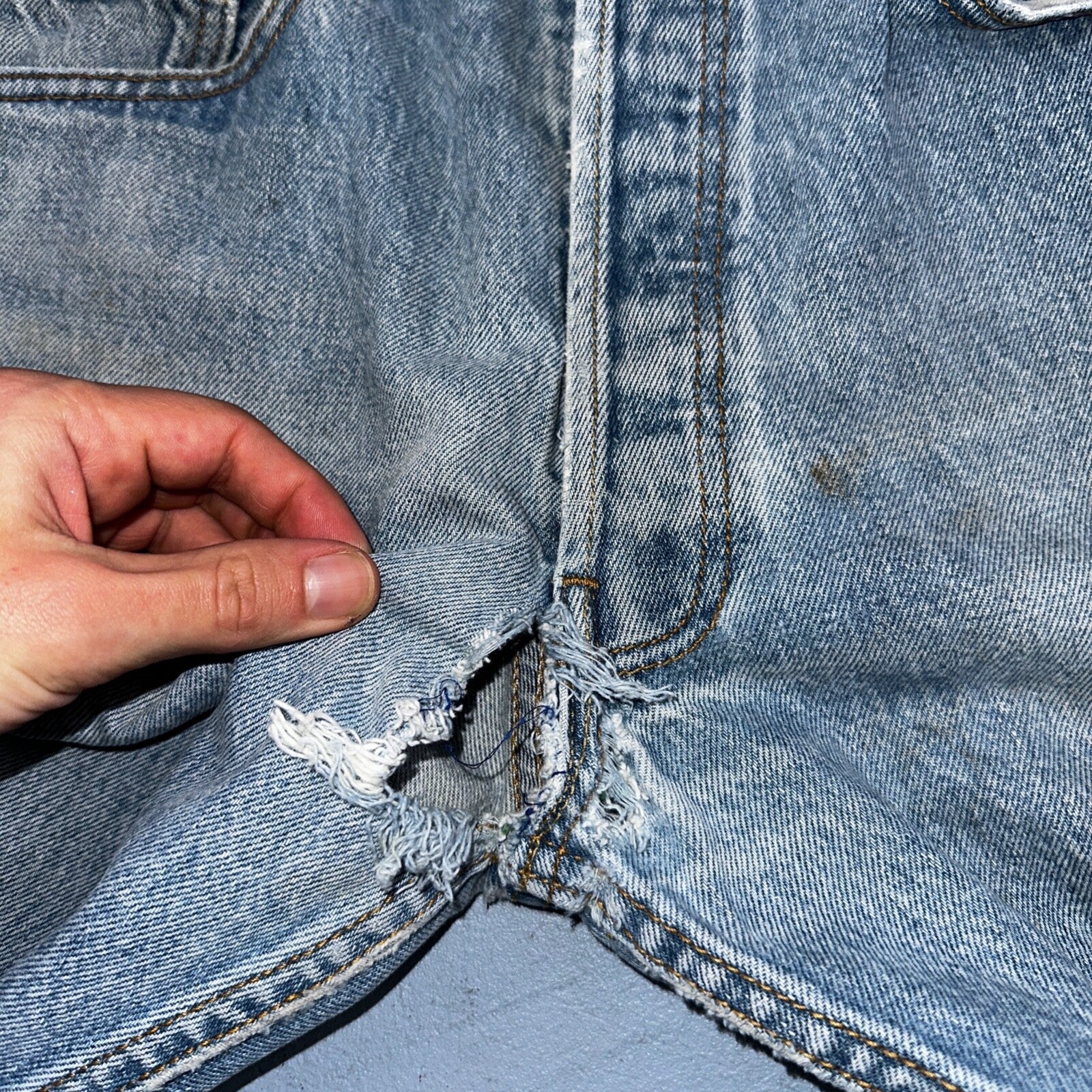 Levis 501 Vintage Y2K XX Straight Leg Jeans 33x36 Light Wash 2000s Act 31x31