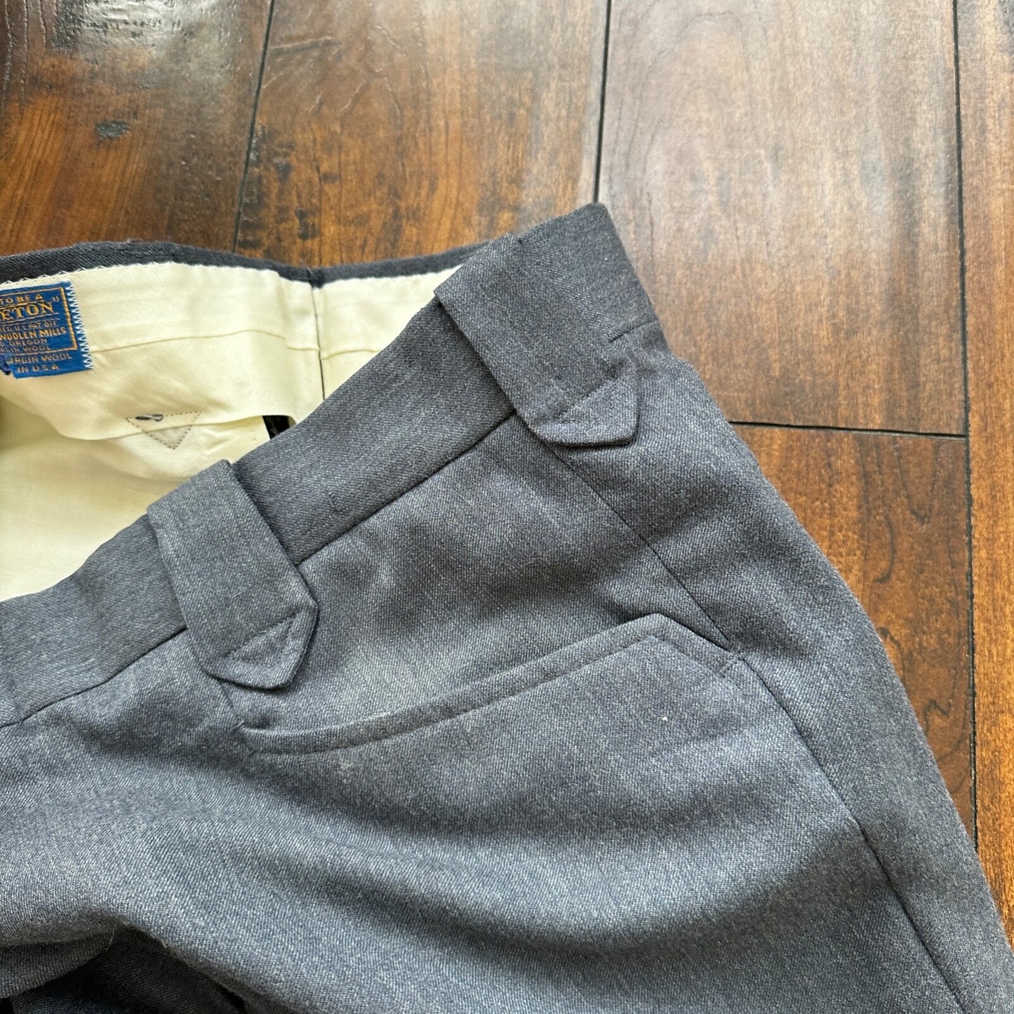 VTG 70s Pendleton Mens 33x28 Gray Slacks Pants 100% Virgin Wool Made in USA