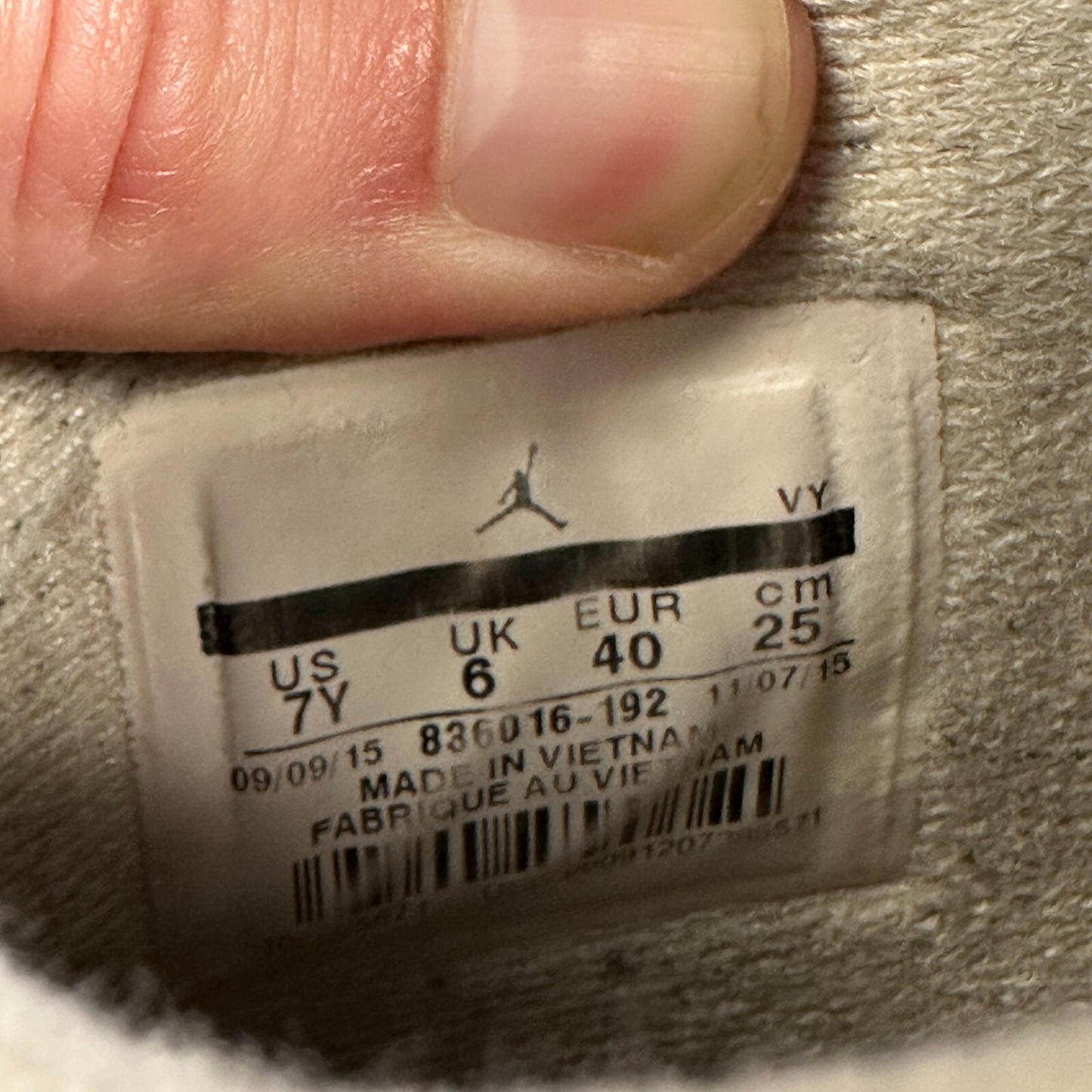 Nike Air Jordan 4 Retro GS 'Cement' 2012  836016-192  Youth Size 7Y No Box