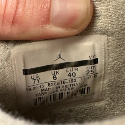 Nike Air Jordan 4 Retro GS 'Cement' 2012  836016-192  Youth Size 7Y No Box