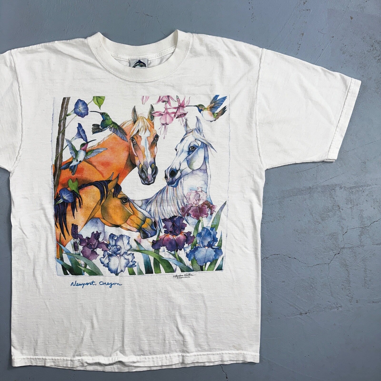 Abstract Horses VTG T Shirt Barbra Wallace Dolphins Newport Oregon Country Art