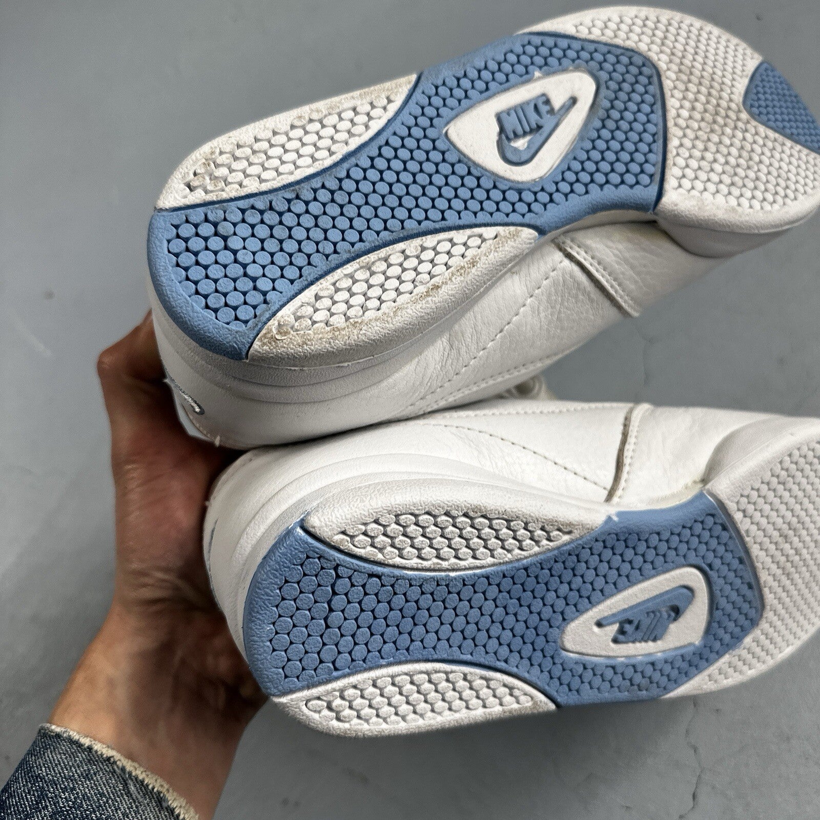 Nike 1997 Womens Air 141036-112 White Casual Shoes Sneakers Size 9 VTG 90s 2s