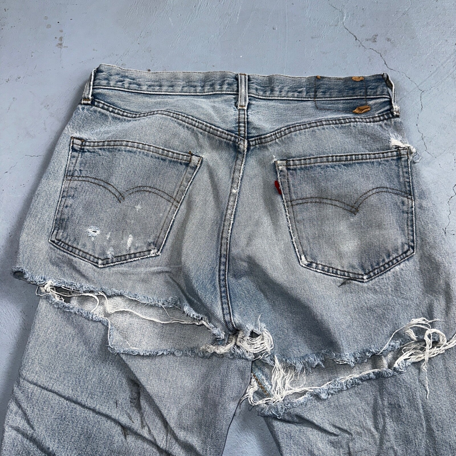 Levis 501 Vintage 80s Redline Selvedge USA XX Jeans Light Wash 35x38 Act 32x33