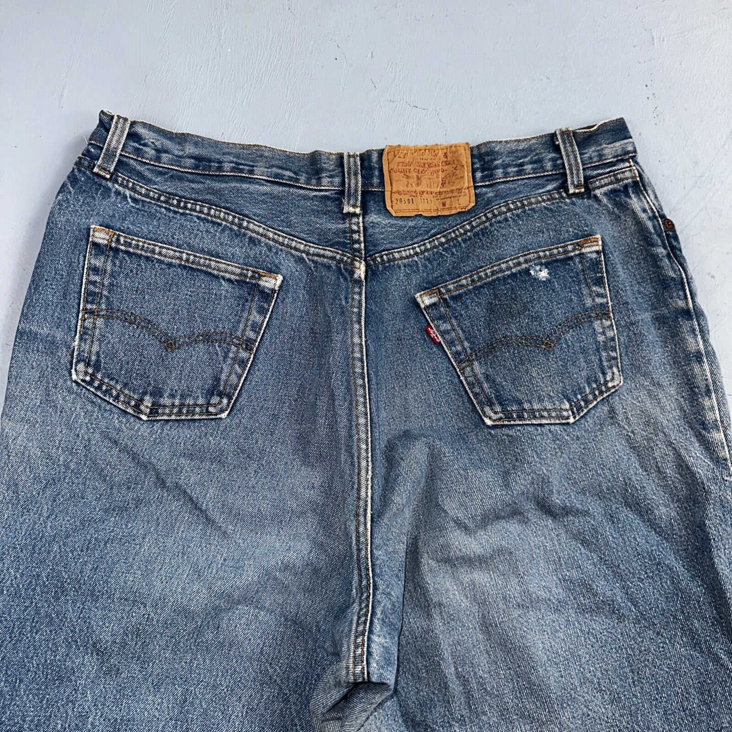 Vintage Womens Levis 29501 0115 Med Wash High Rise 501 Mom Jeans USA 38x28