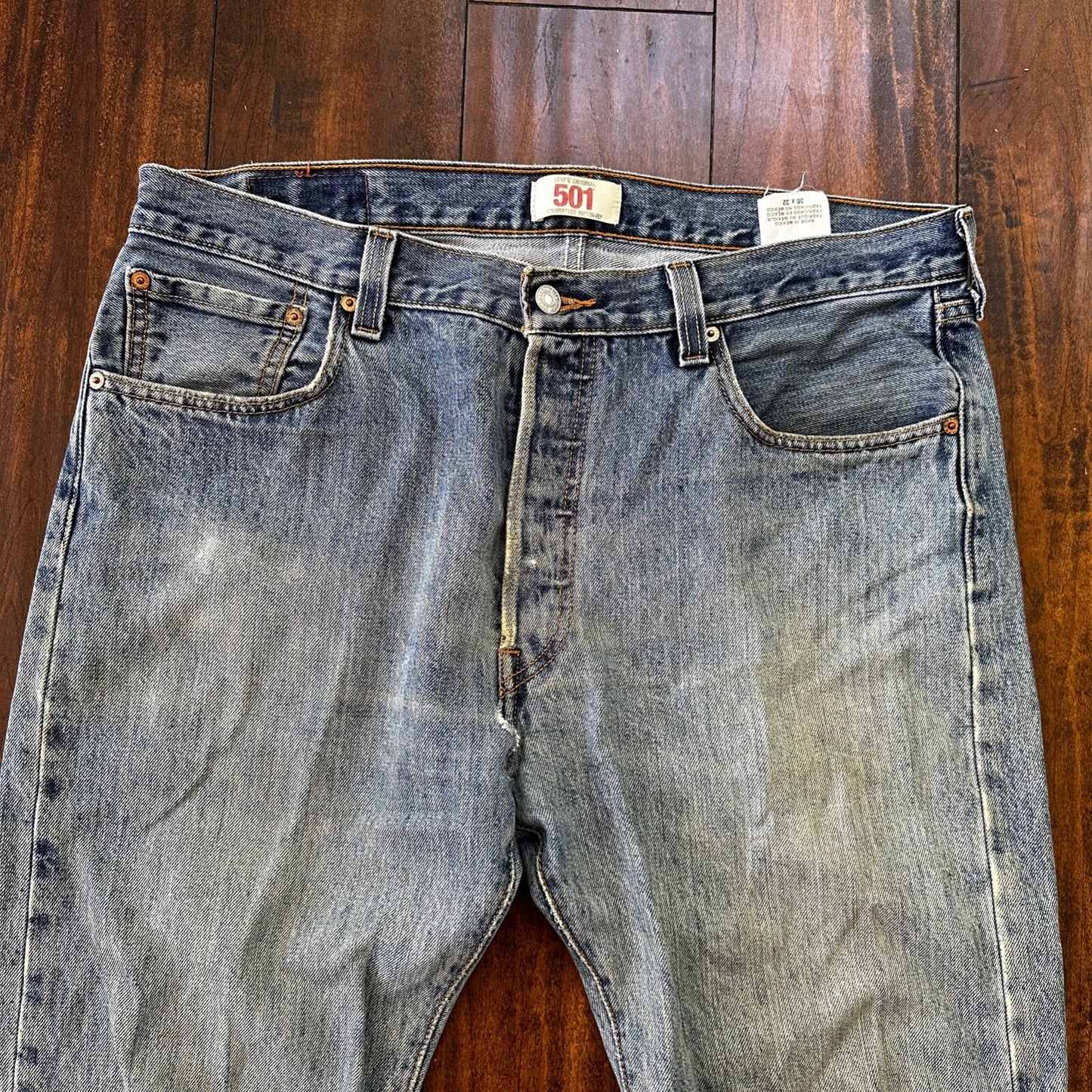 Levis 501 Vintage Y2K Straight Leg XX 2000s Jeans 36x32 Light Wash 36x30