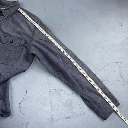 Carhartt Shirt Mens M Blue Chambray Relaxed Fit Button Up Work Adult Workwear