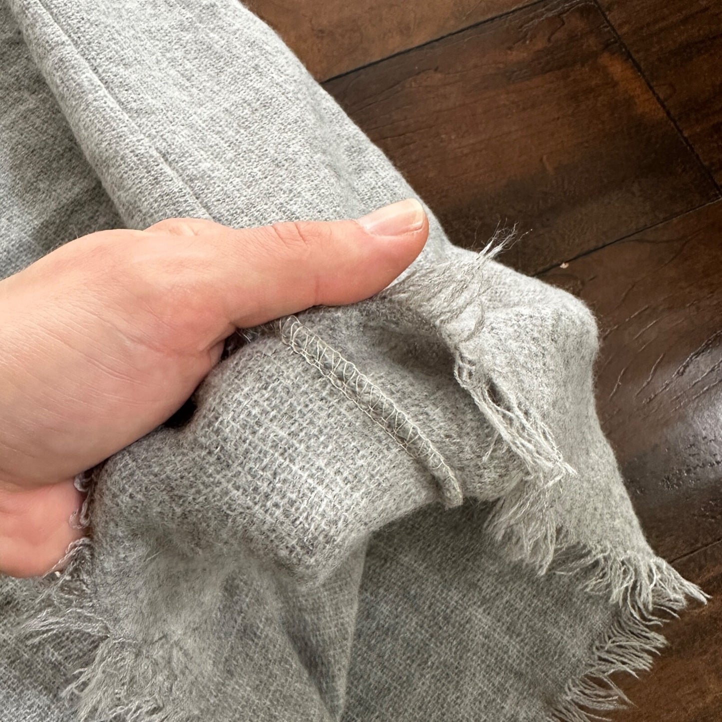 Gray Solid Stitched Scarf Lightweight Heather Winter Used Big Size Cute SQUARE