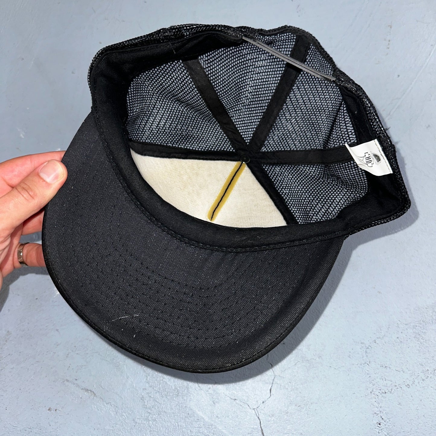 VTG Harley Davidson Trucker Hat American Legend 3D Emblem Mesh Snapback Black