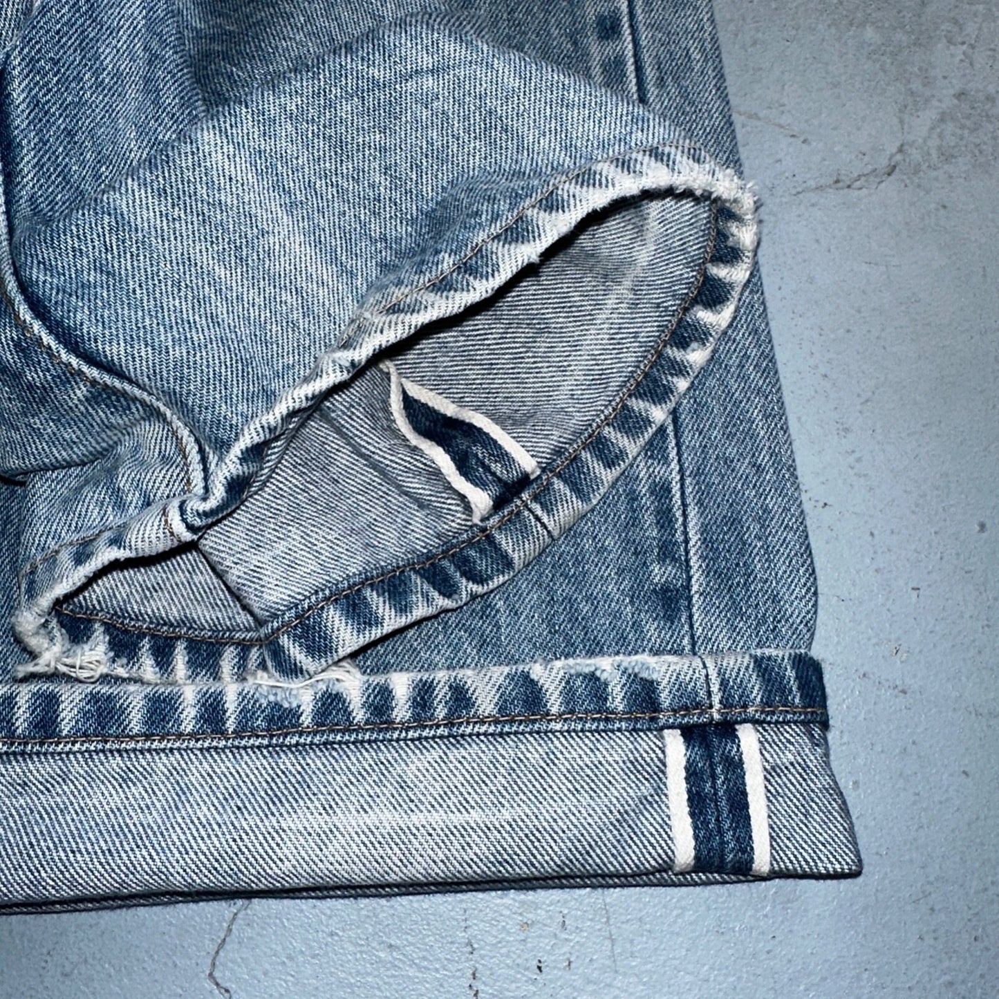 Levis 501 Vintage 80s Redline Selvedge USA XX Jeans Light Wash 524 Act 32x27