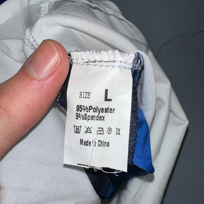 White Blue Long Sleeve Button Up Womens L Vintage 90s China Abstract Striped