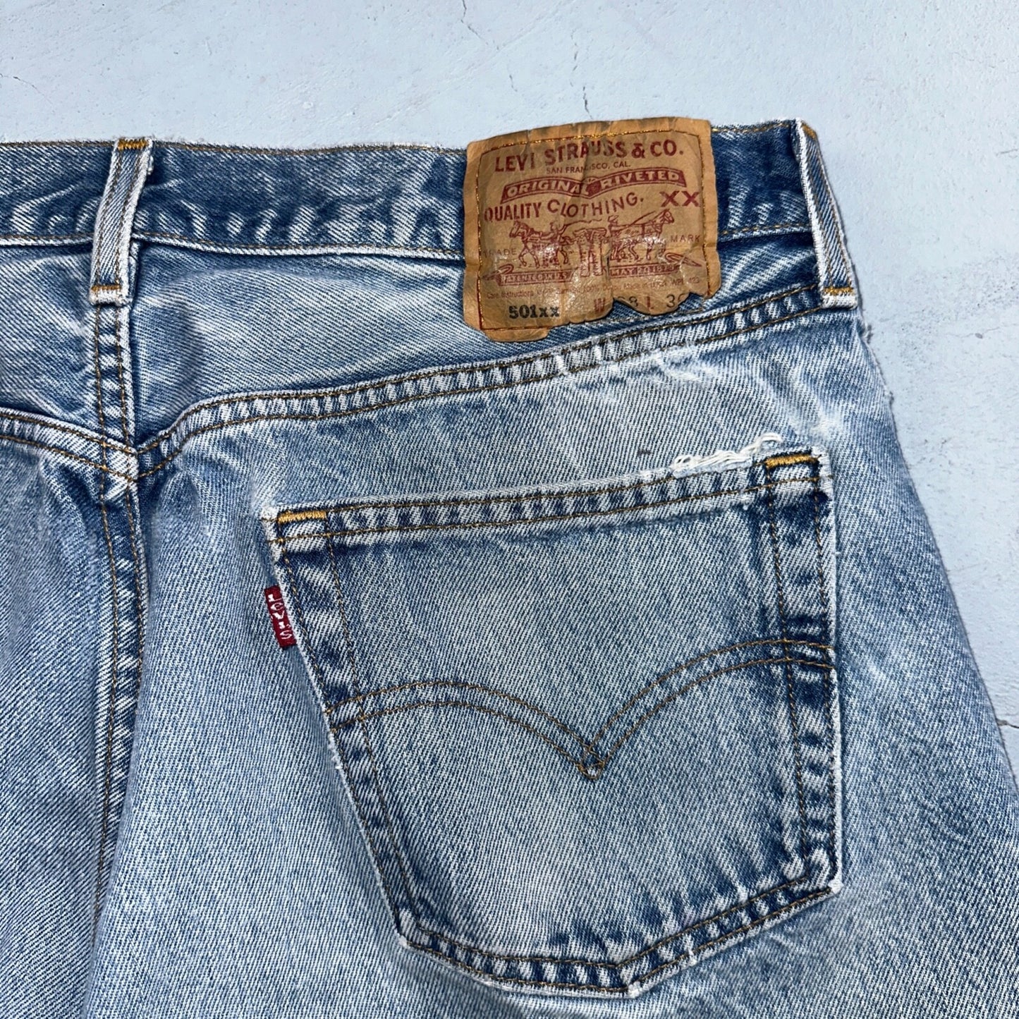 Levis 501 Vintage 90s USA XX Straight Leg Jeans Blue Light Wash 38x36 Act 34x31