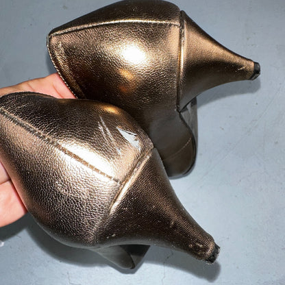 Jeffrey Campbell Women’s 10 Prima Gold Mary Jane Ballet Small Heel Cute