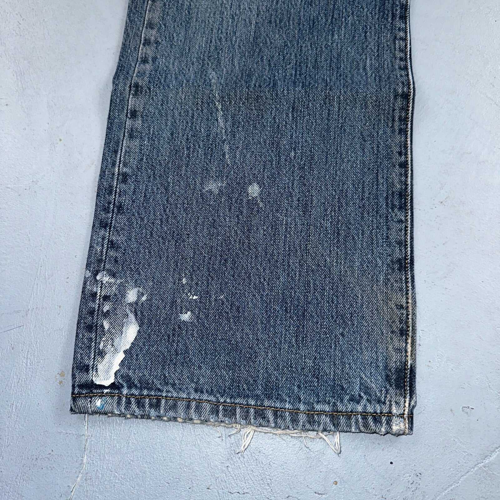 Levis 501 Vintage Y2K XX Straight Leg Jeans Blue Med Wash Paint 38x30 Act 38x29