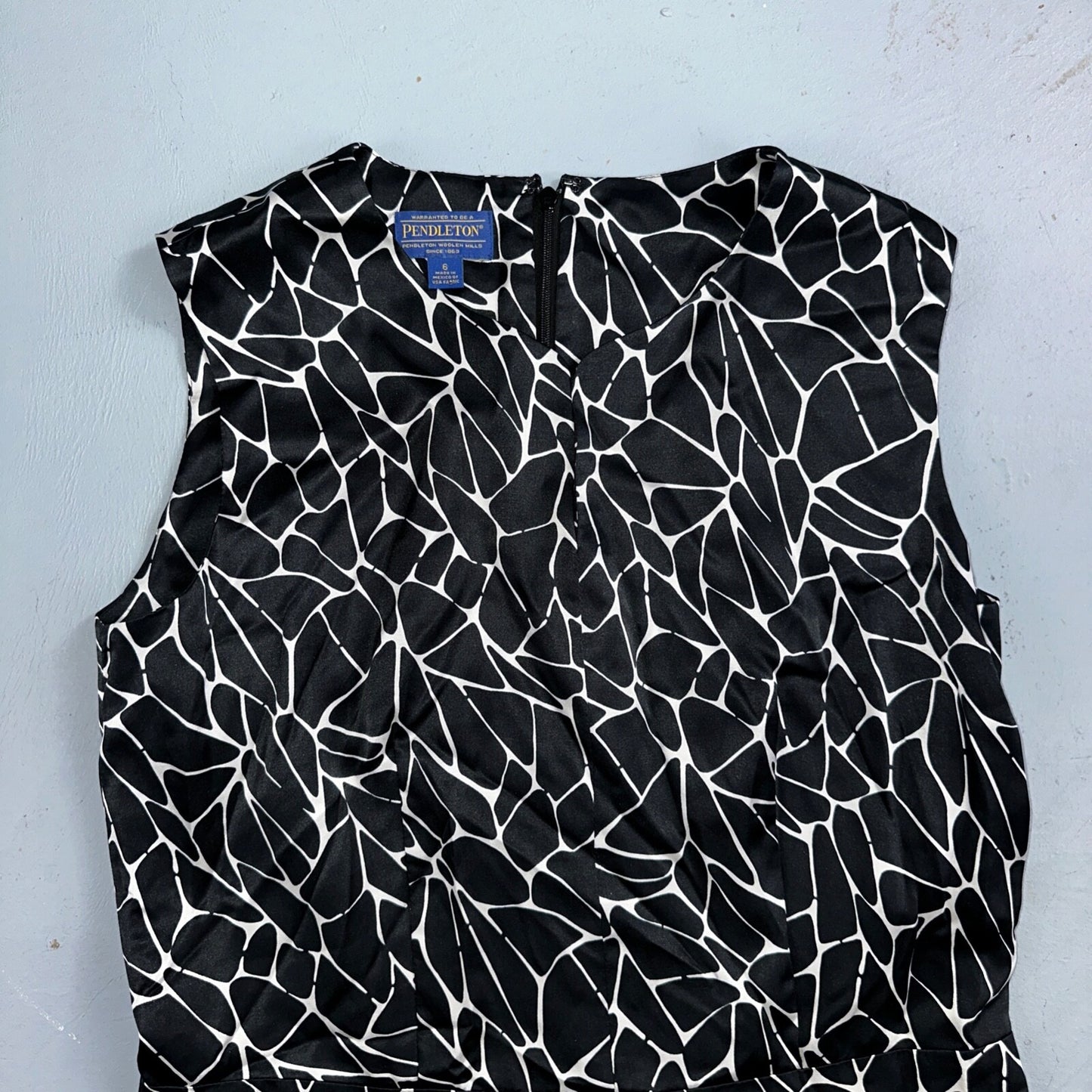 Pendleton Women's Size 6 Silk Blend Sleeveless Black White Fit N Flare Dress