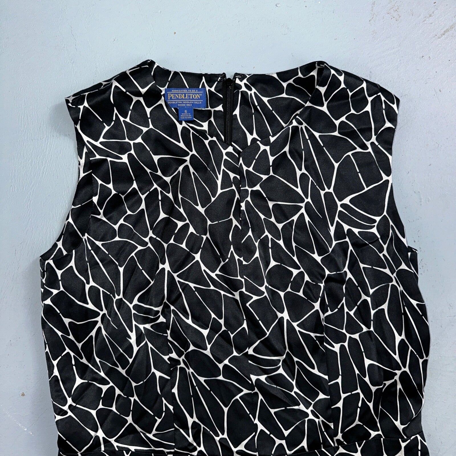 Pendleton Women's Size 6 Silk Blend Sleeveless Black White Fit N Flare Dress