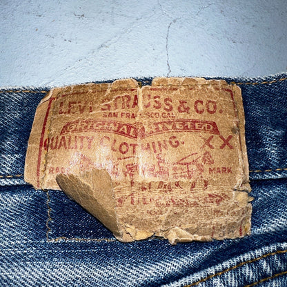 Levis 501 Vintage 80s Redline Selvedge USA XX Jeans Light Wash 32x36 Act 30x31